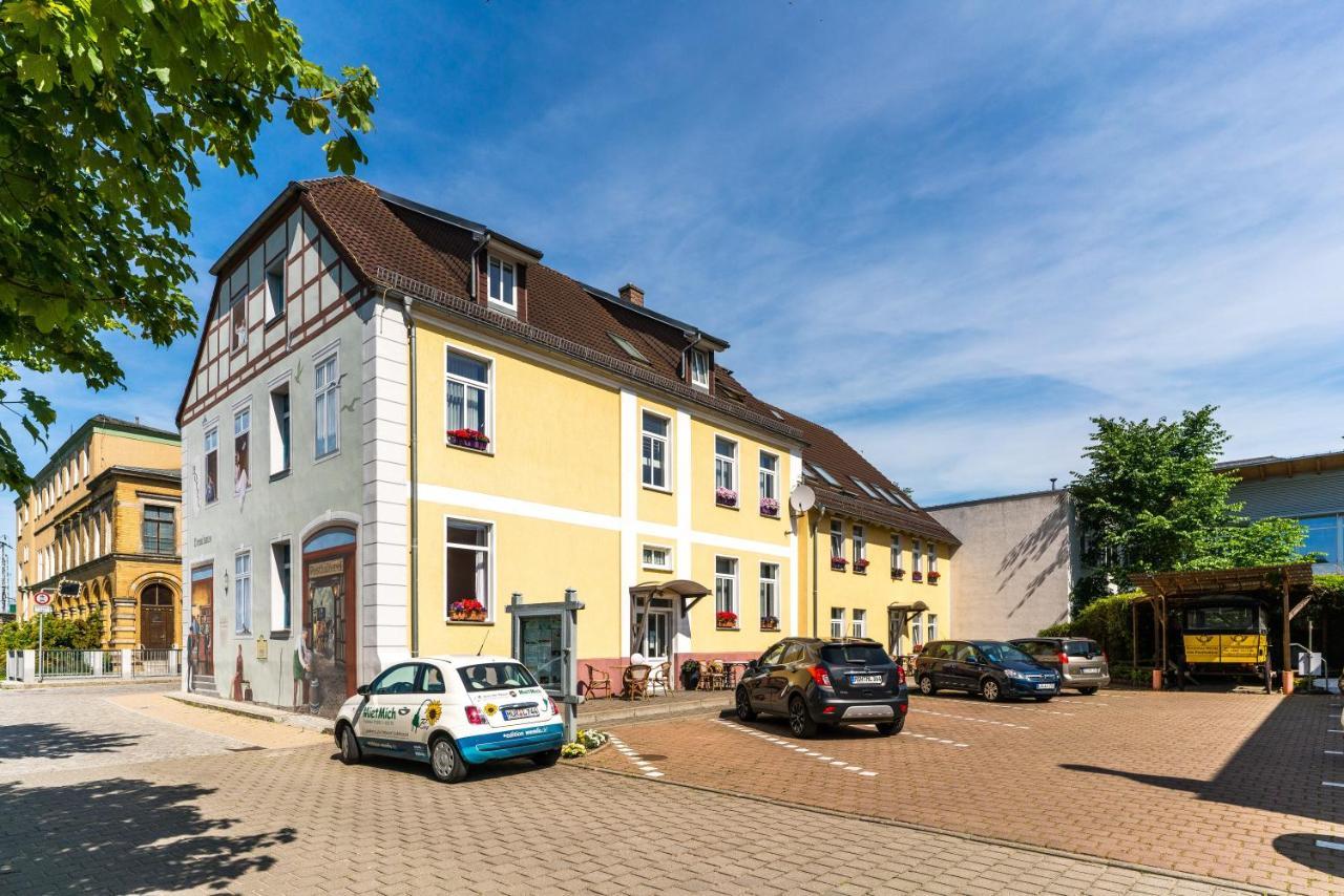 Hotel Am Brauhaus Waren  Bagian luar foto