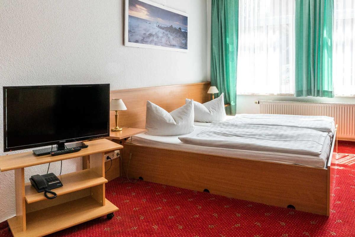 Hotel Am Brauhaus Waren  Bagian luar foto