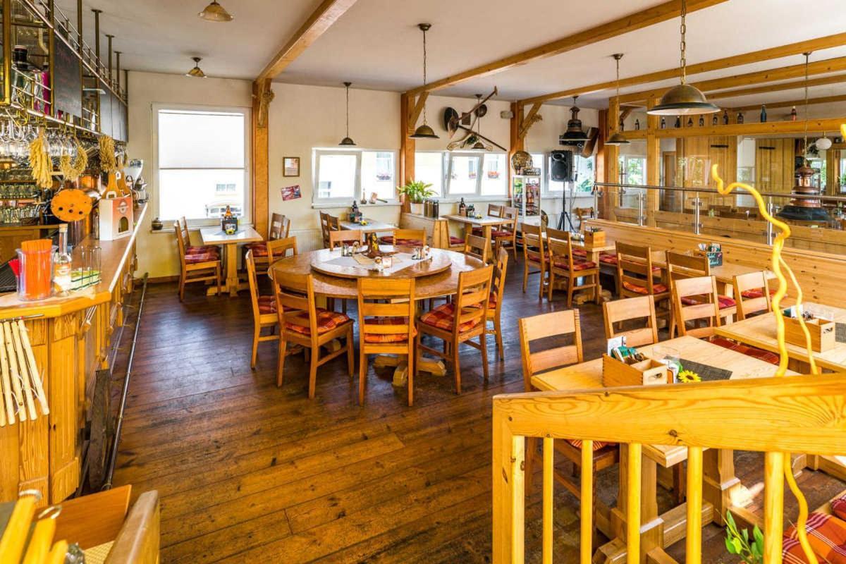 Hotel Am Brauhaus Waren  Bagian luar foto