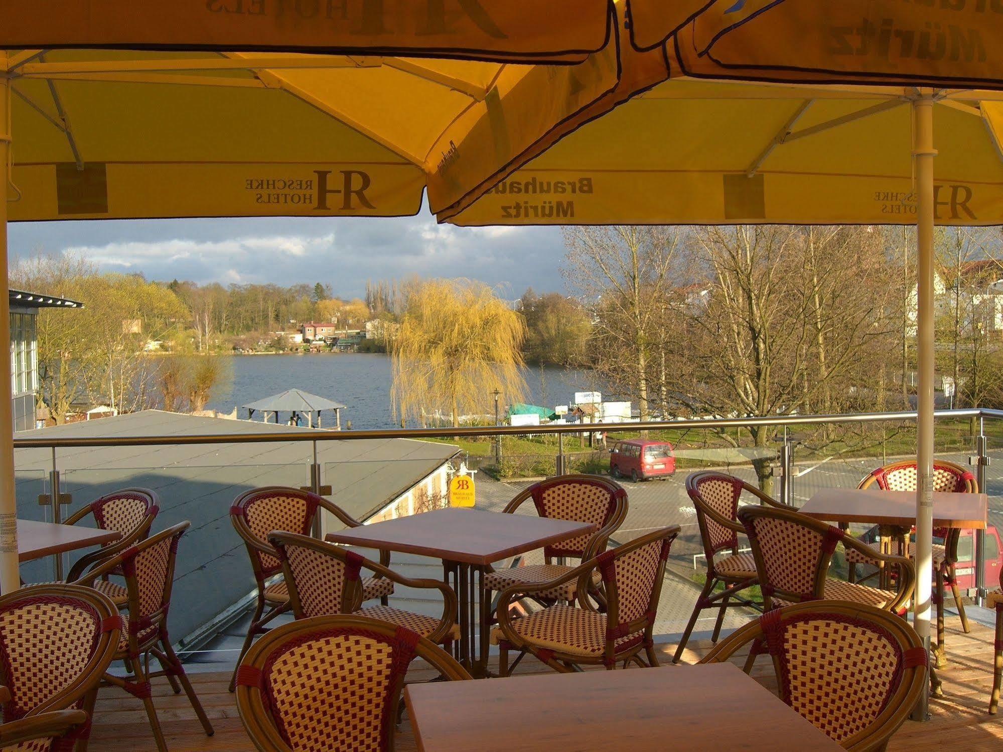 Hotel Am Brauhaus Waren  Bagian luar foto